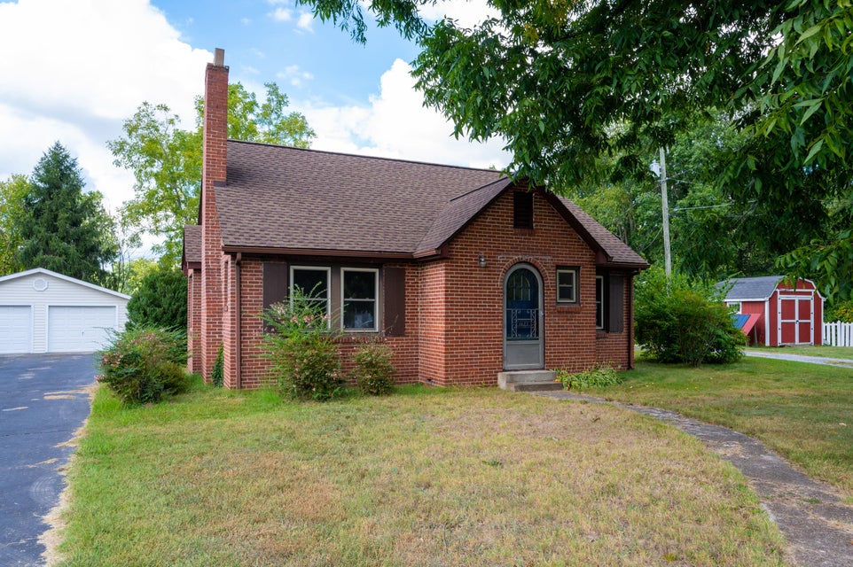 Photo #1: 1623 Woodside Drive