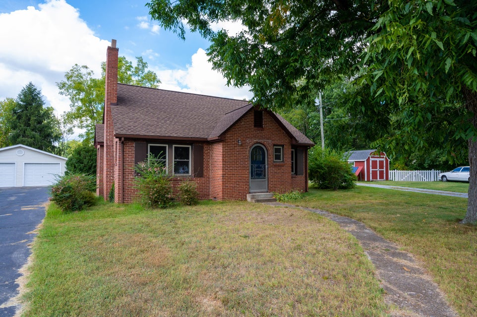 Photo #35: 1623 Woodside Drive