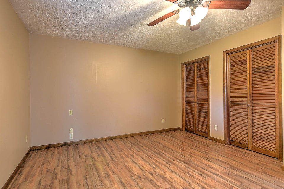 Photo #19: 1028 Starling Drive