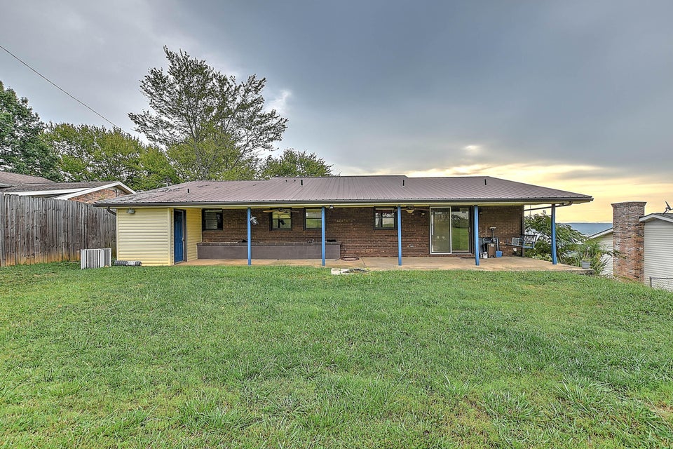 Photo #29: 1028 Starling Drive