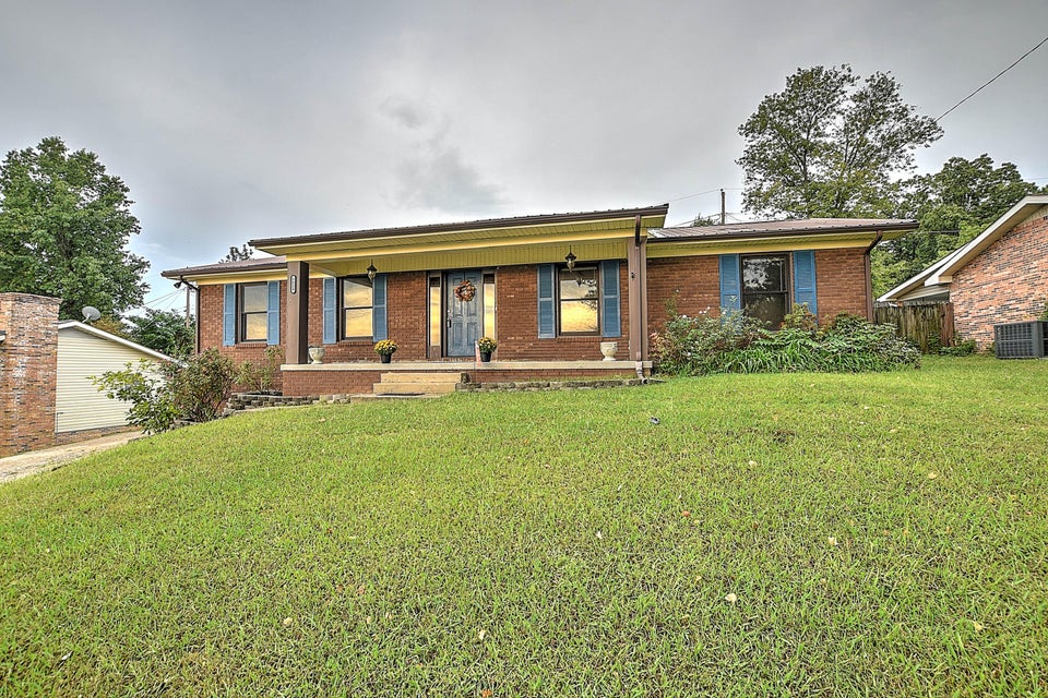 Photo #32: 1028 Starling Drive