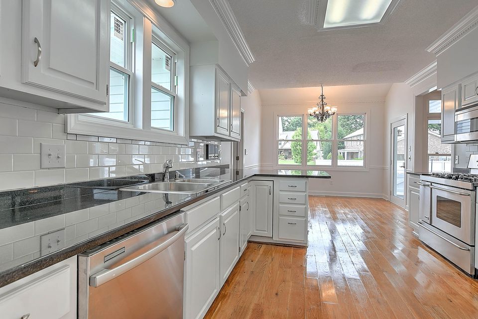 Photo #14: 106 Woodbriar Drive
