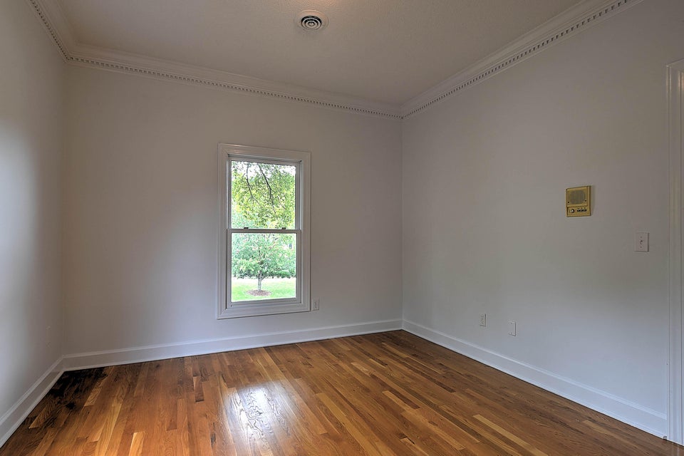 Photo #42: 106 Woodbriar Drive