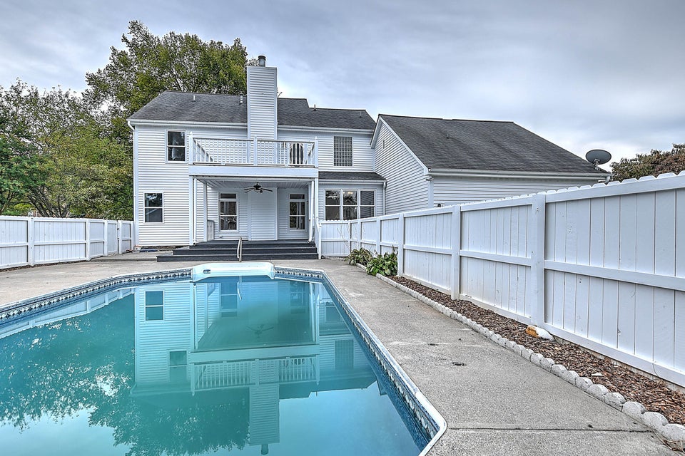 Photo #48: 106 Woodbriar Drive
