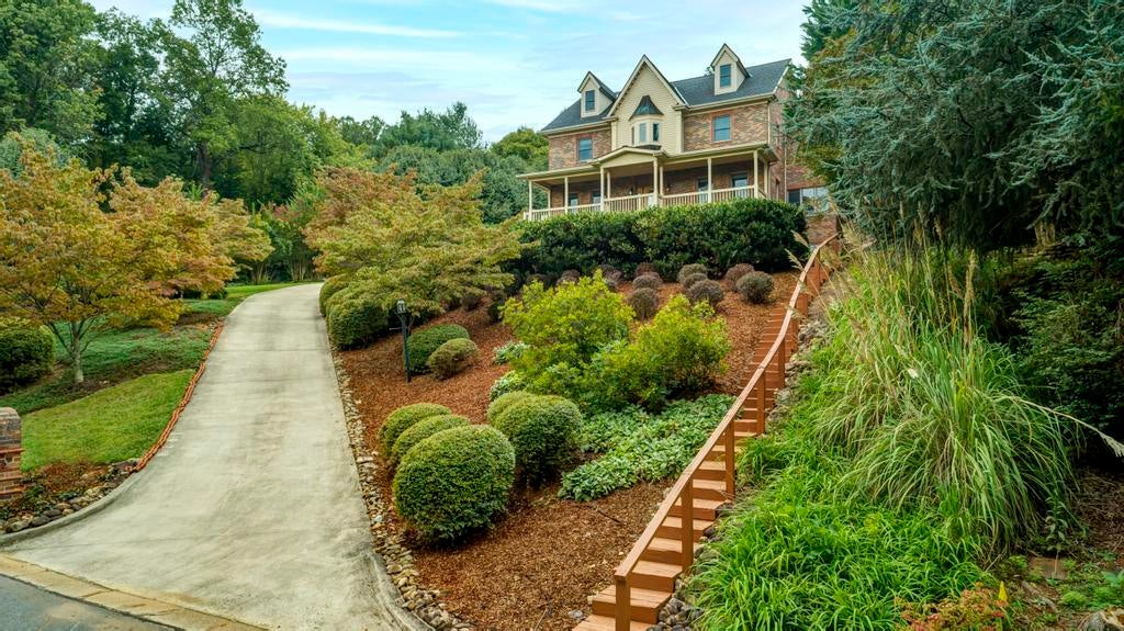 Photo #10: 2002 Millbrook Drive