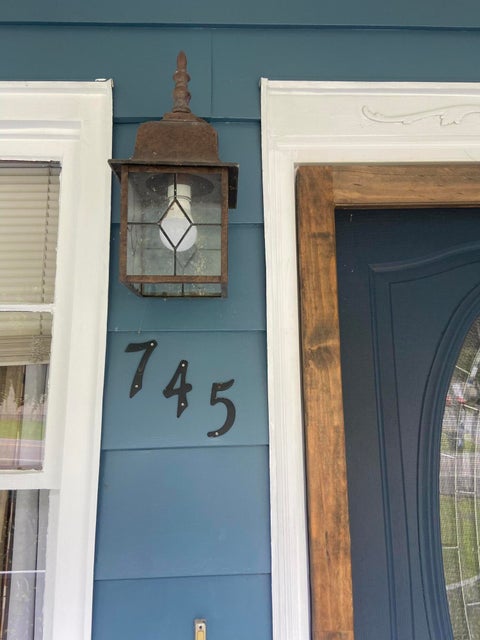 Photo #4: 745 Wood Avenue