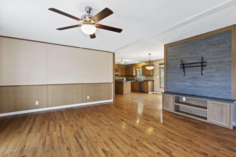 Photo #6: 454 Buncombe Road
