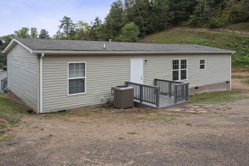 Photo #3: 454 Buncombe Road