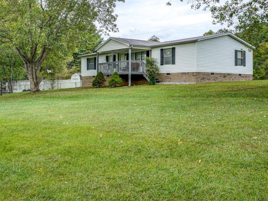 Photo #2: 559 Springdale Drive