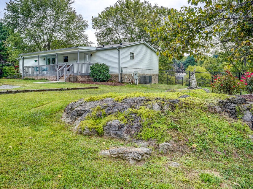 Photo #10: 559 Springdale Drive