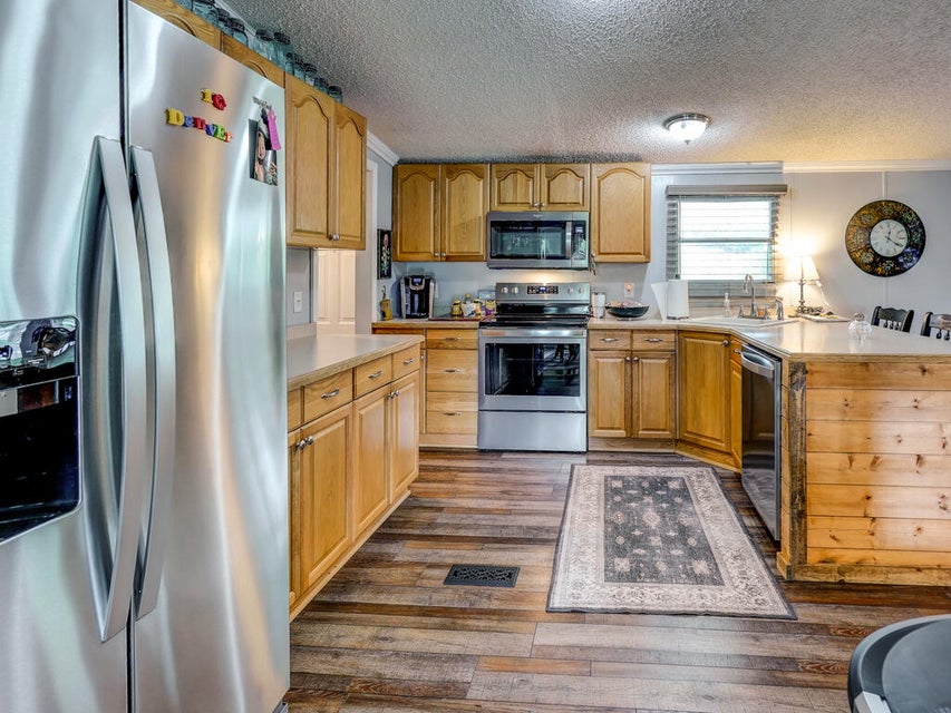 Photo #30: 559 Springdale Drive
