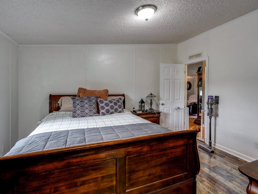 Photo #42: 559 Springdale Drive