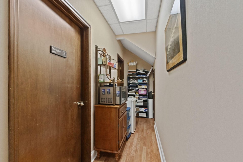 Photo #5: 206 Princeton Road