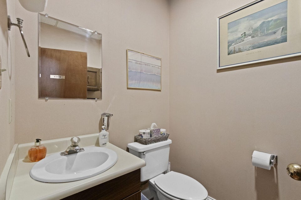 Photo #7: 206 Princeton Road