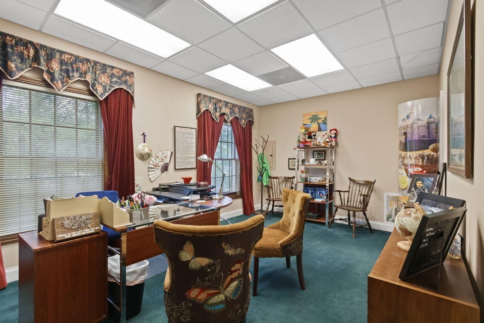 Photo #10: 206 Princeton Road