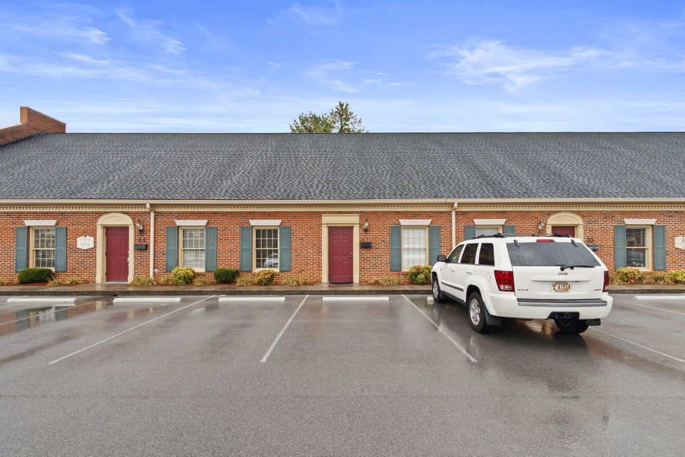 Photo #16: 206 Princeton Road