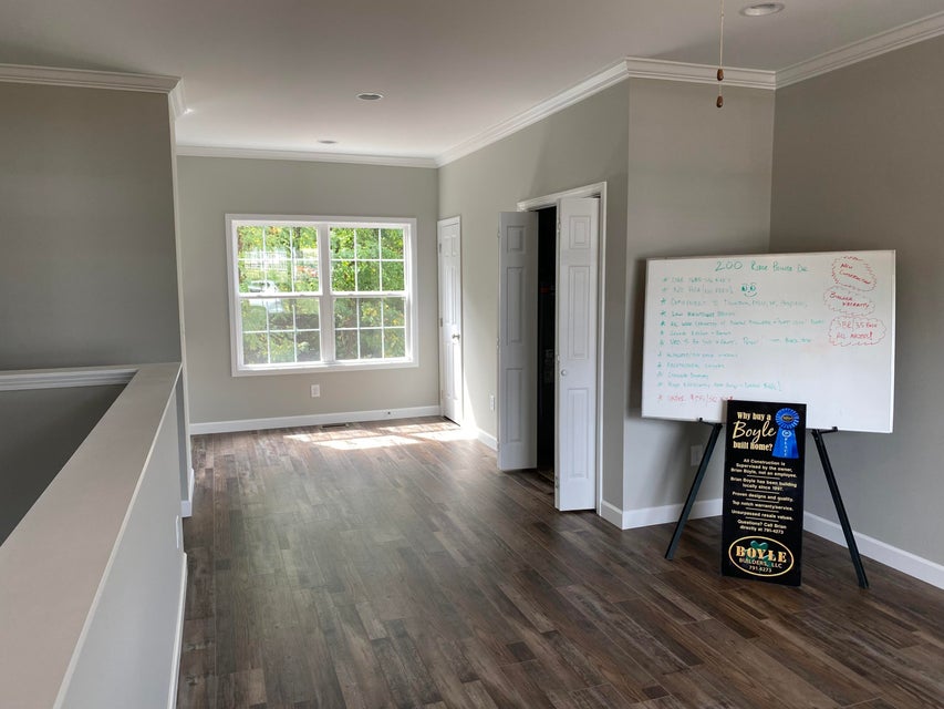 Photo #2: 200 Ridge Pointe Drive