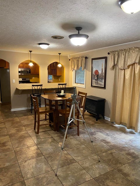 Photo #6: 411 Stapleton Drive