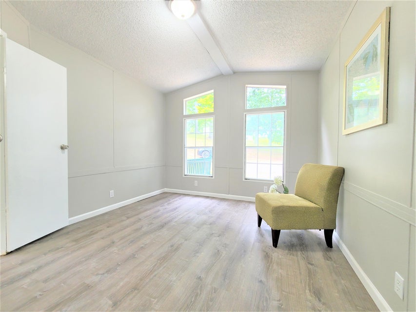 Photo #32: 115 Scarbrough Lane