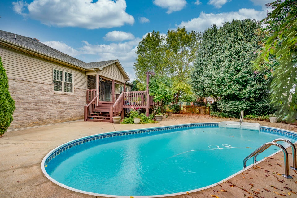 Photo #5: 412 Bellington Drive