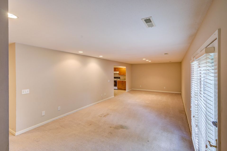 Photo #40: 412 Bellington Drive