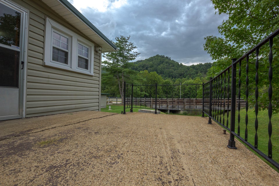 Photo #30: 229 Old Fishery Road
