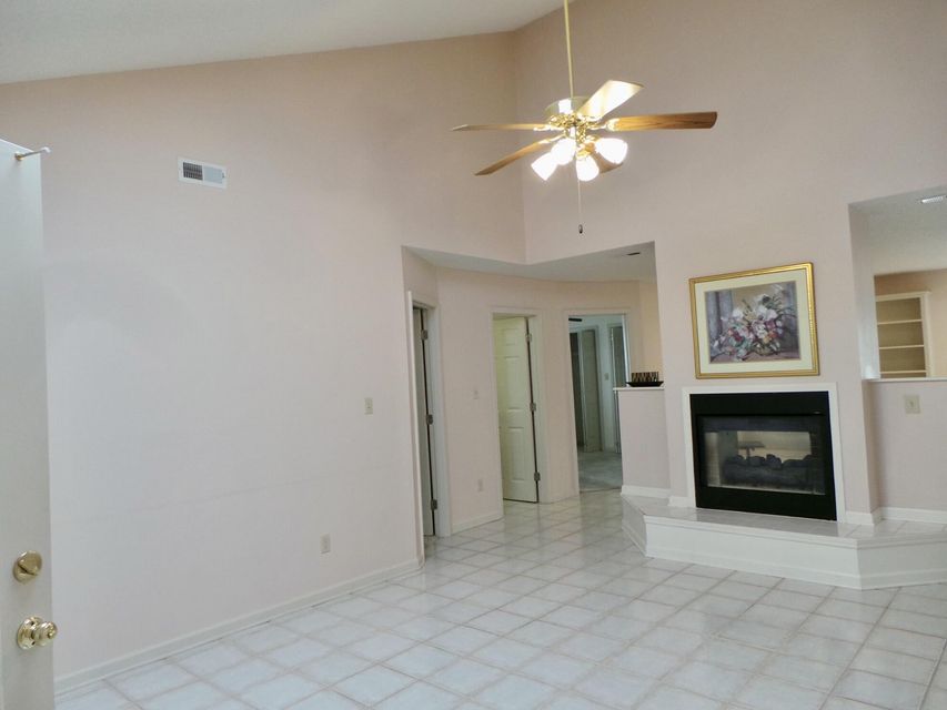 Photo #33: 512 Willowbrook Trace
