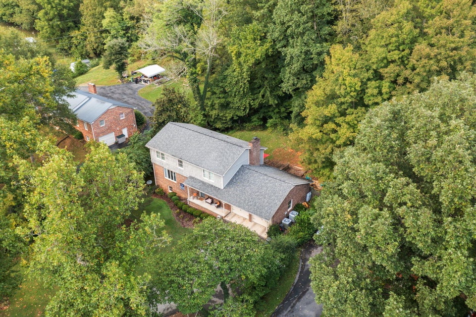 Photo #3: 429 N Holston River Dr