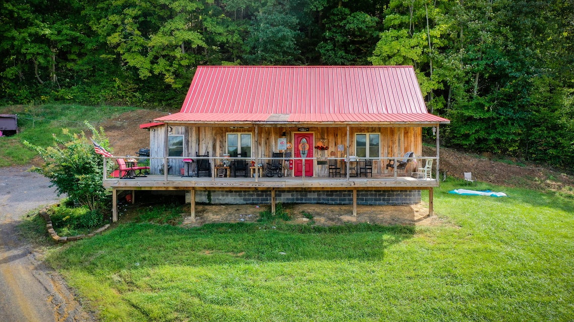 Photo #1: 928 Millers Bluff Road