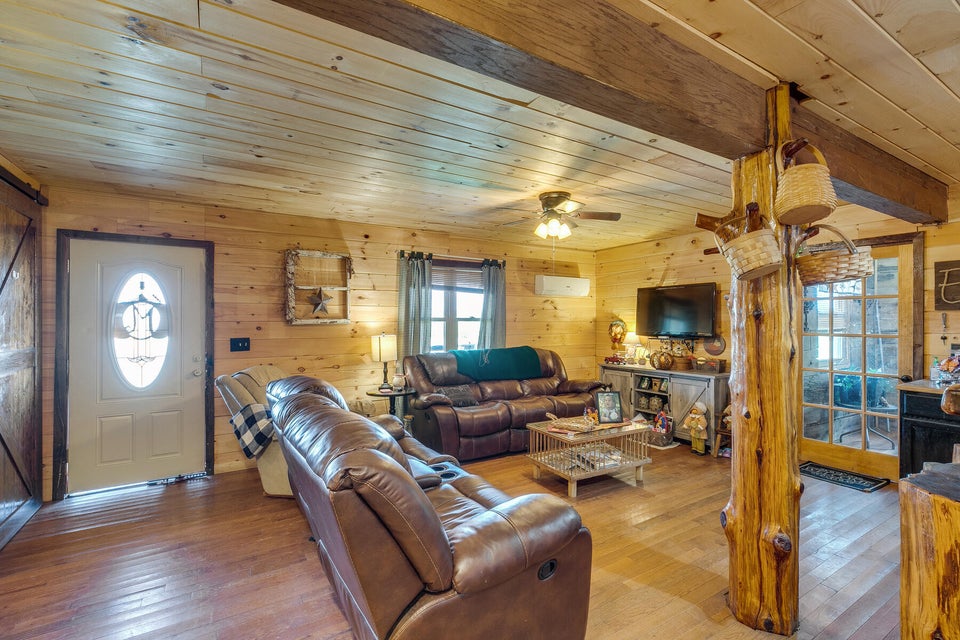 Photo #10: 928 Millers Bluff Road