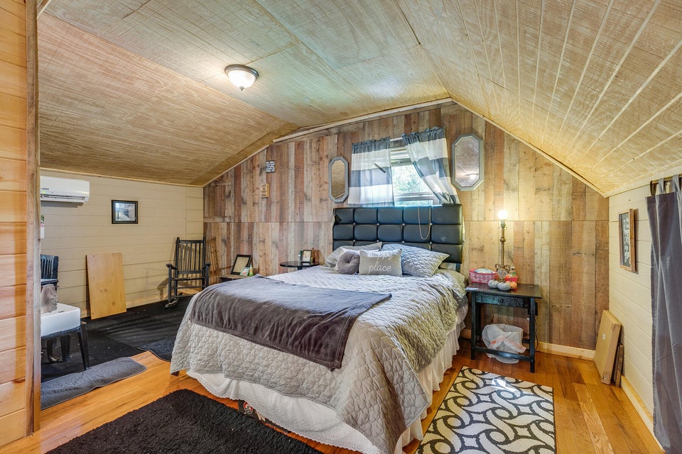 Photo #22: 928 Millers Bluff Road