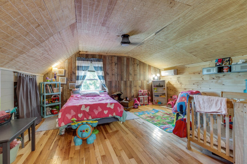 Photo #26: 928 Millers Bluff Road