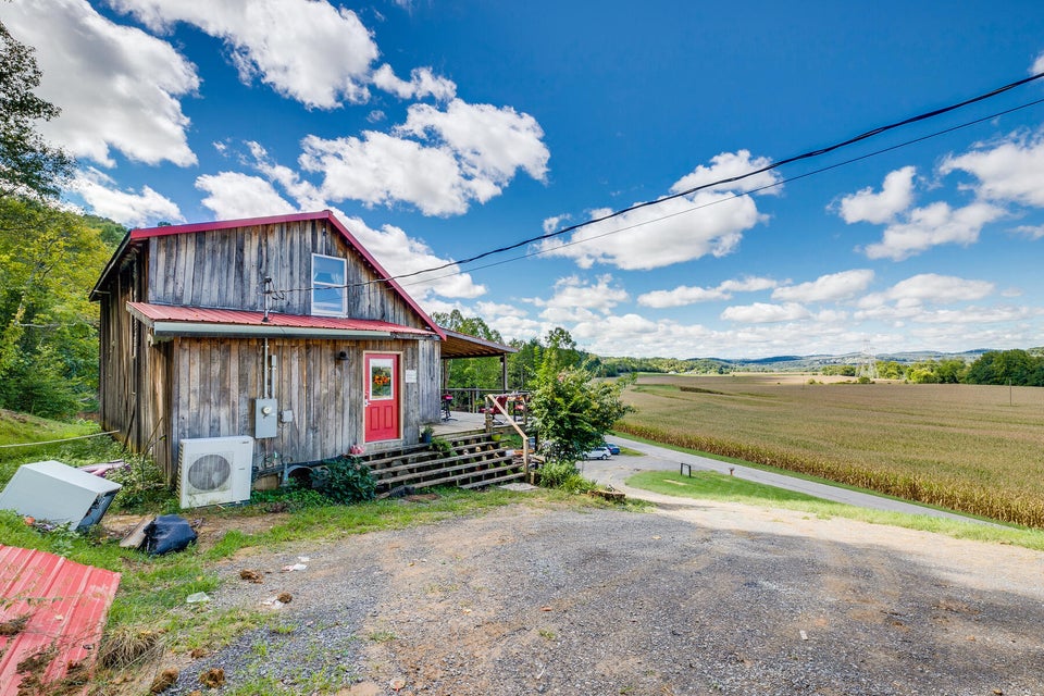 Photo #30: 928 Millers Bluff Road