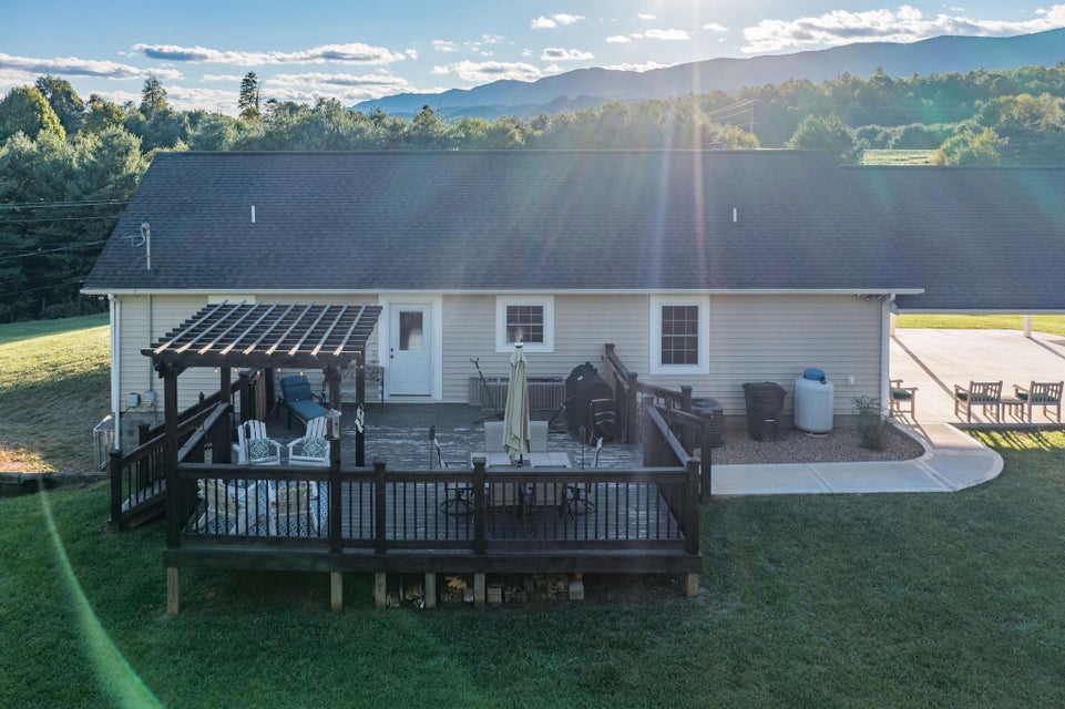 Photo #5: 800 Leason Gregg Road
