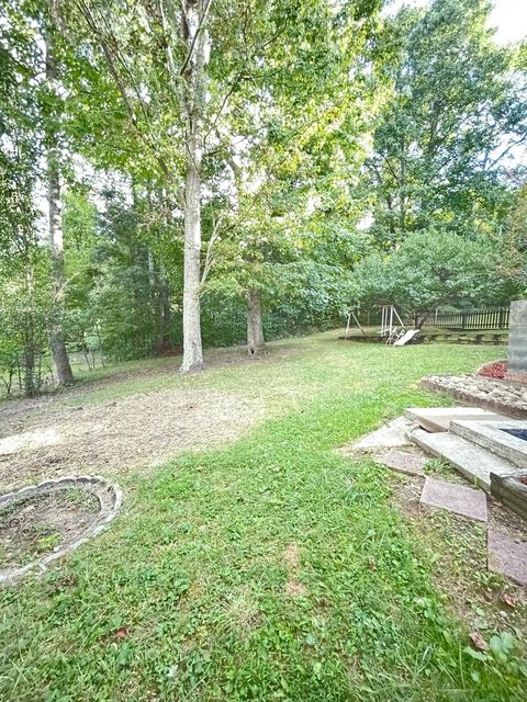 Photo #6: 113 Five Oaks Drive