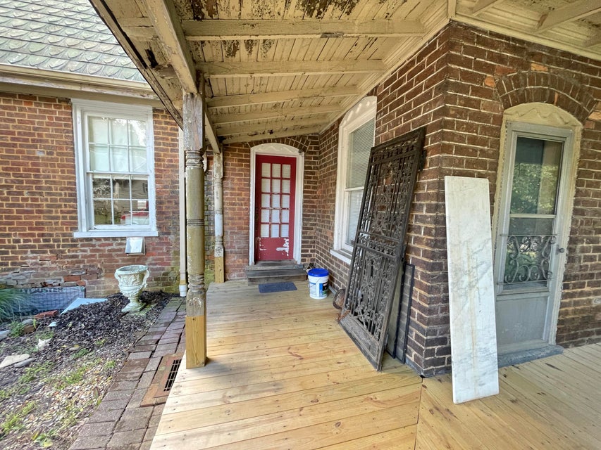 Photo #45: 403 Maple Avenue