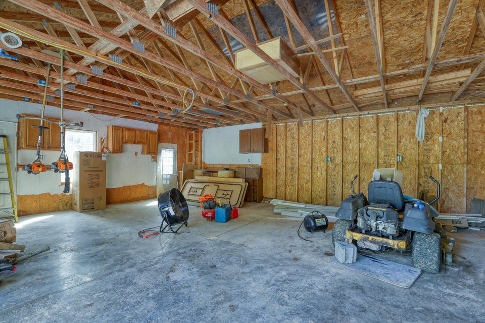 Photo #9: 735 Okolona Road