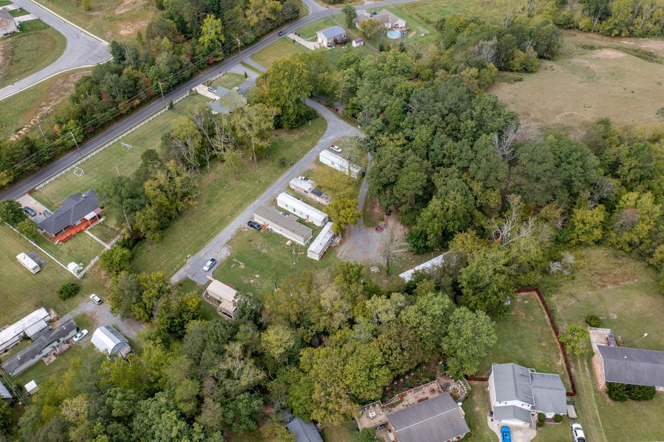 Photo #6: 716 Packing House Road