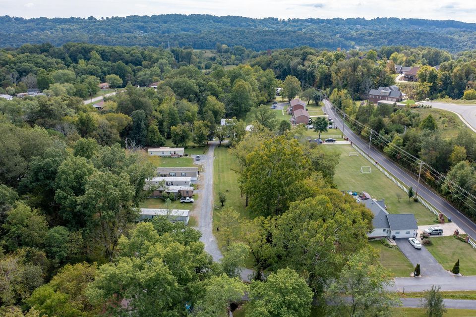 Photo #11: 716 Packing House Road