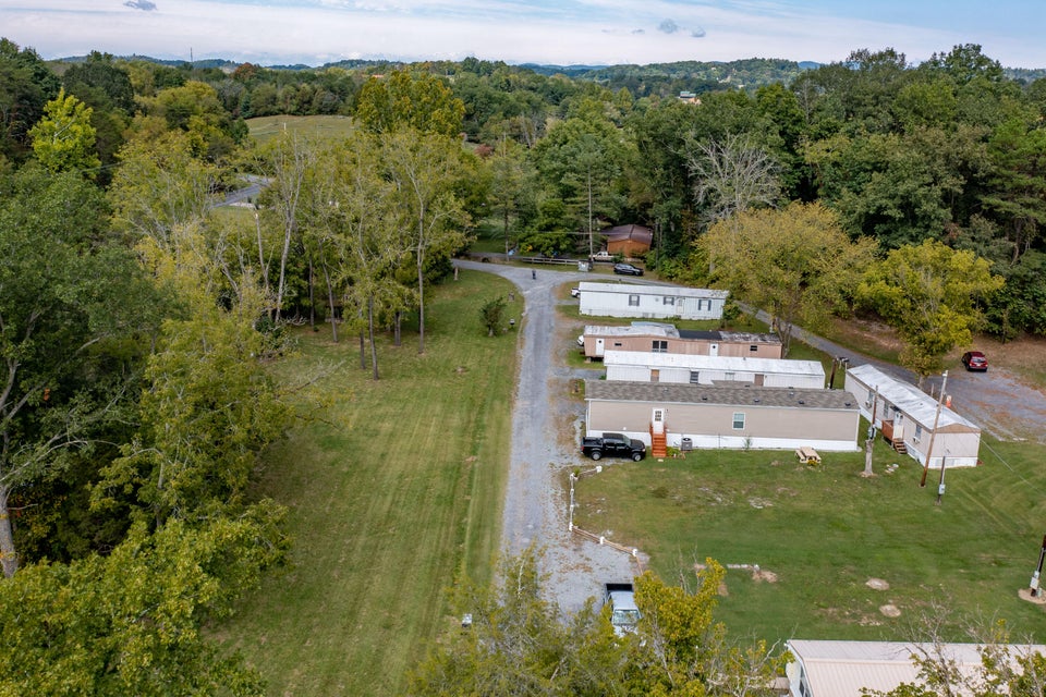 Photo #16: 716 Packing House Road