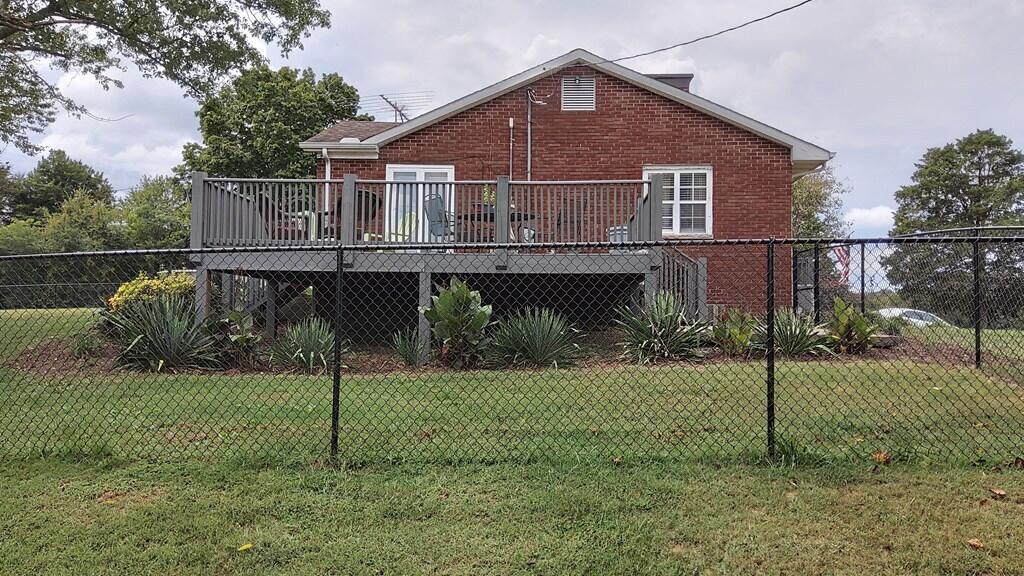 Photo #3: 910 Bill Welch Lane
