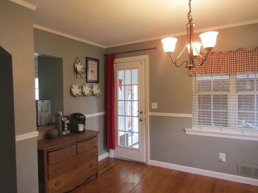 Photo #18: 910 Bill Welch Lane
