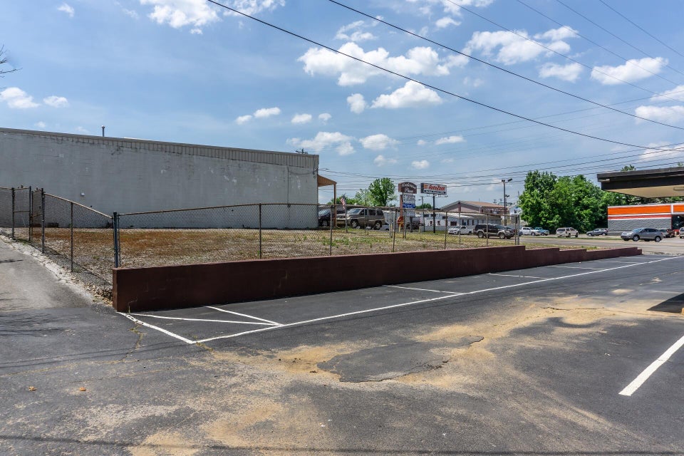 Photo #44: 570 Tusculum Blvd.