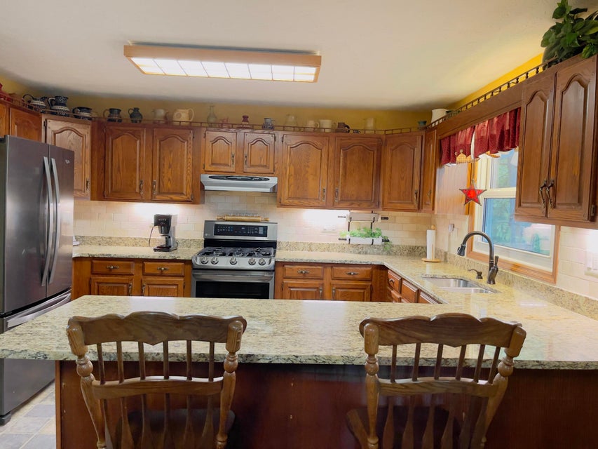 Photo #8: 212 Canongate Road