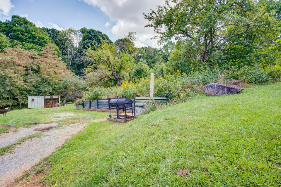 Photo #32: 165 Big Cove Creek Road