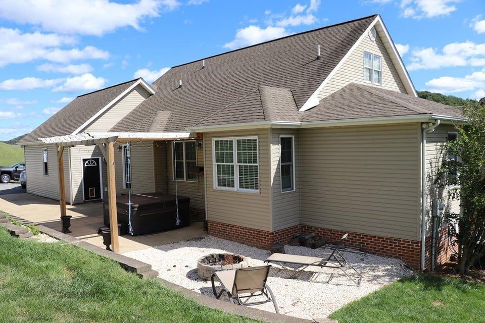 Photo #2: 18953 Chaparral Drive