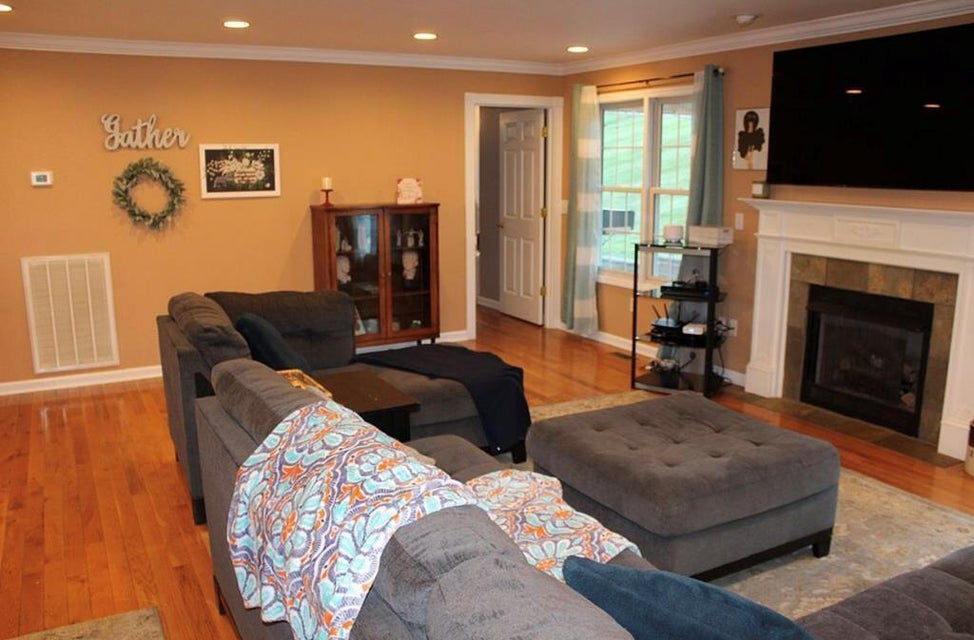 Photo #45: 18953 Chaparral Drive
