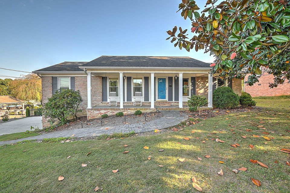Photo #2: 835 Sir Echo Drive