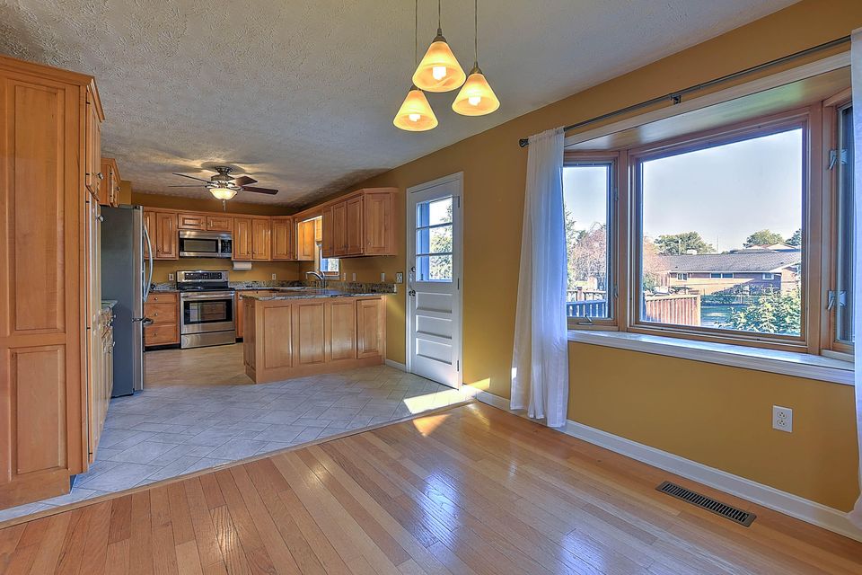 Photo #8: 835 Sir Echo Drive