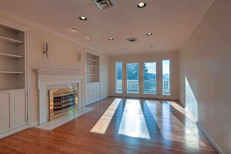 Photo #4: 15481 Briarwood Ln Lane